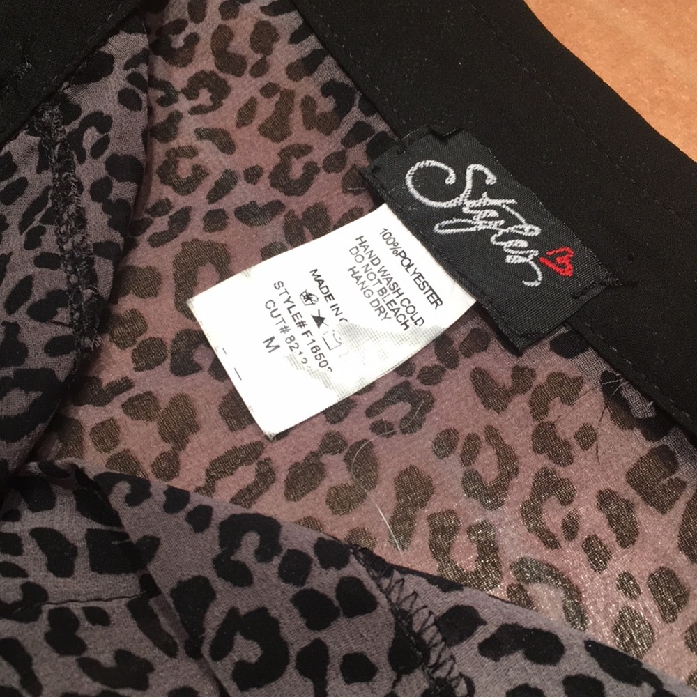 Women's Sheer Gray & Black Cheetah Print Tie Front Long Sleeve Blouse Top - Picture 2 of 5